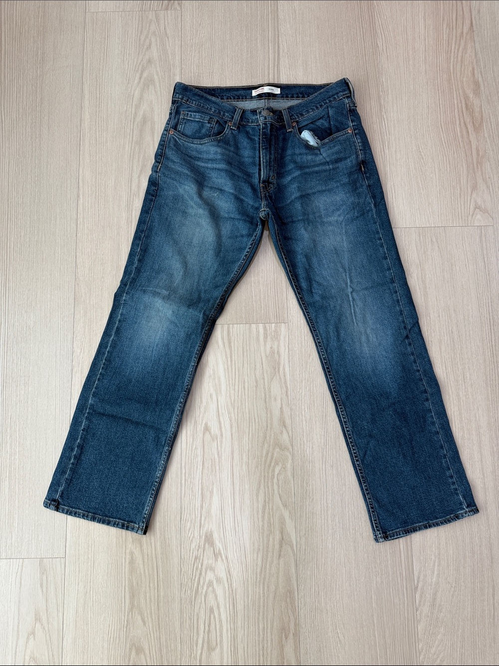 Signature Levi Strauss Relaxed Straight leg 32X30